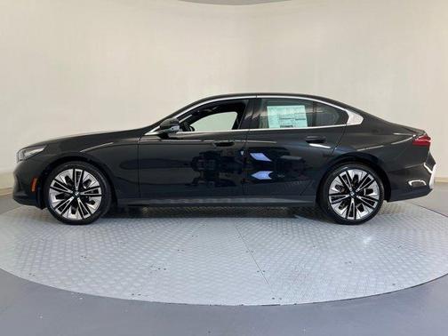 2026 BMW 530 i