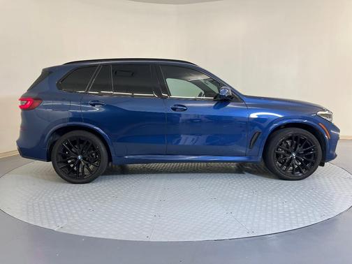 2023 BMW X5 sDrive40i