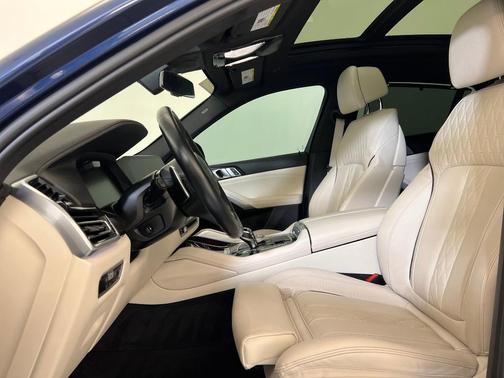2023 BMW X6 xDrive40i
