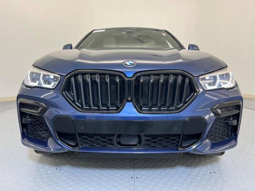 2023 BMW X6 xDrive40i