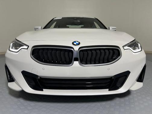 2026 BMW 230 i xDrive