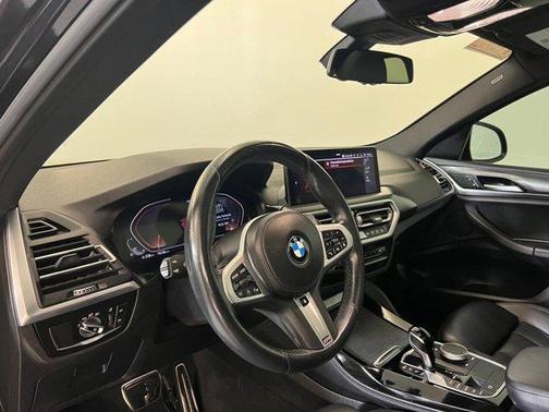 Black Sapphire Metallic 2022 BMW X4 xDrive30i