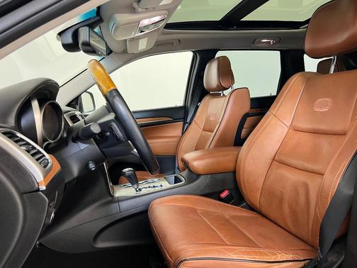 2012 Jeep Grand Cherokee Overland