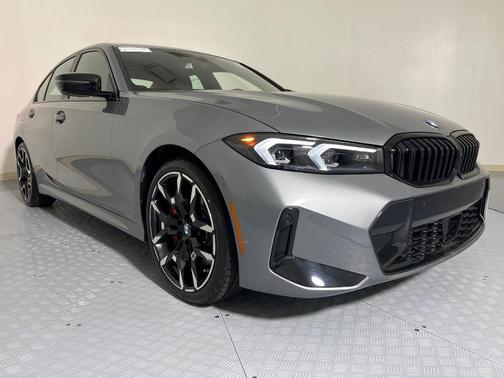 2025 BMW 330 i xDrive