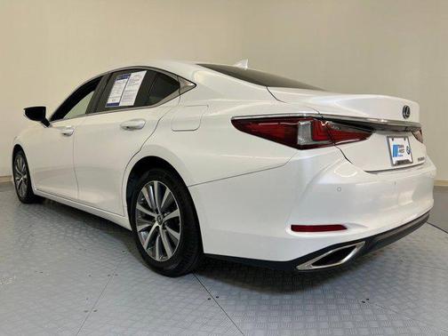 2020 Lexus ES 350 Base