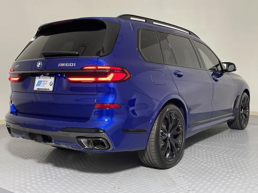2026 BMW X7 M60i