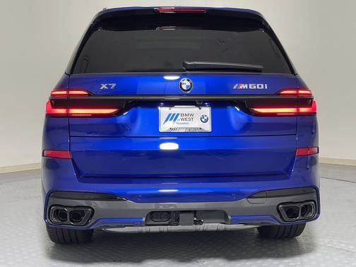 2026 BMW X7 M60i