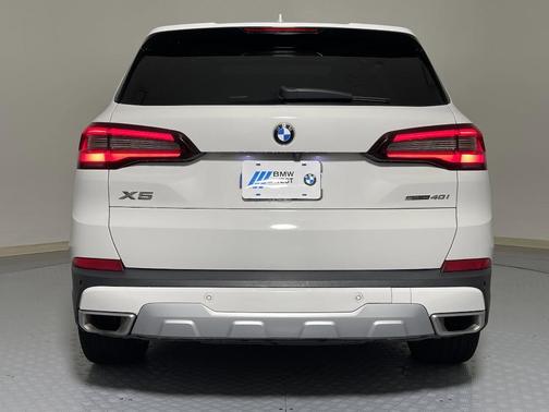 2023 BMW X5 sDrive40i