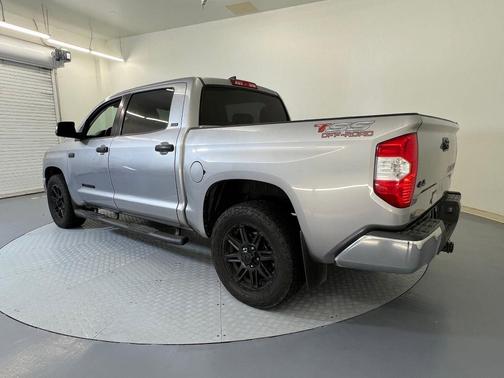 2020 Toyota Tundra SR5