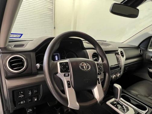 2020 Toyota Tundra SR5