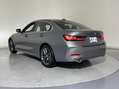 2025 BMW 330 i