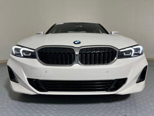 2025 BMW 330 i