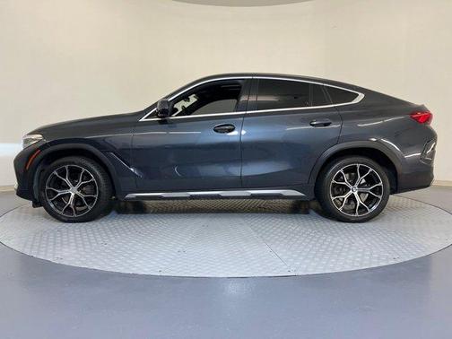 2022 BMW X6 xDrive40i