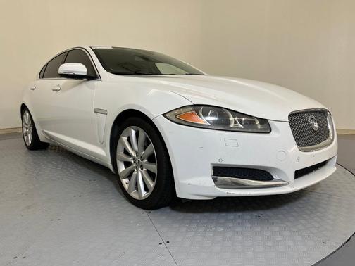 2013 Jaguar XF SC