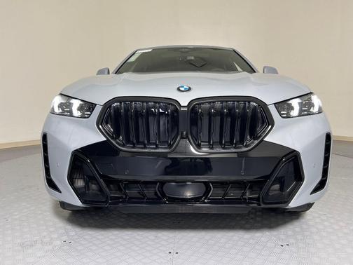 2026 BMW X6 xDrive40i