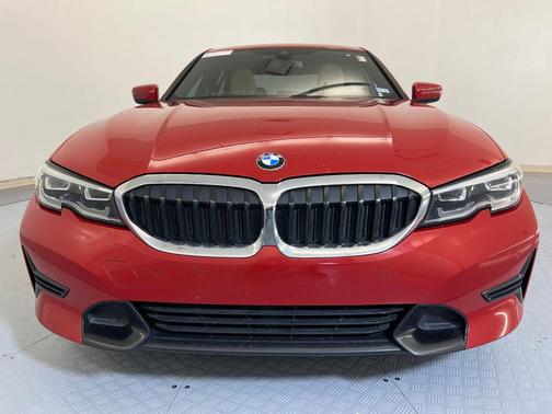 2020 BMW 330 i