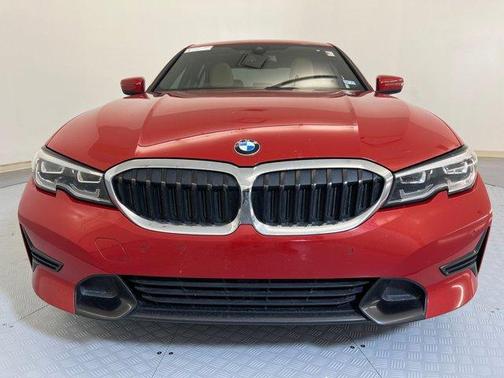 2020 BMW 330 i