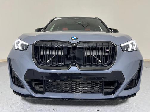 2025 BMW X1 M35i