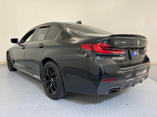 2022 BMW 530e 530e