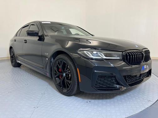 2022 BMW 530e 530e