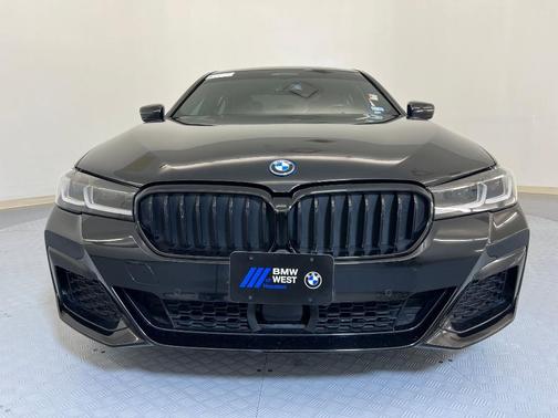 2022 BMW 530e 530e
