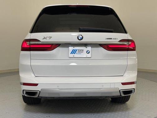 2021 BMW X7 xDrive40i