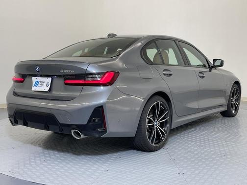 2023 BMW 330e 330e