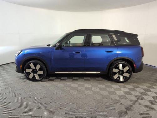2025 MINI Countryman S