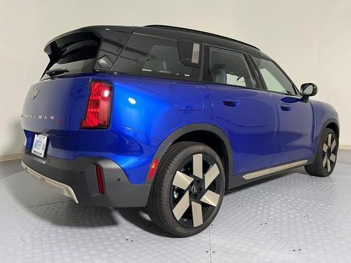 2025 MINI Countryman S