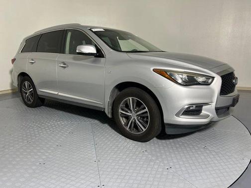2016 INFINITI QX60 Base