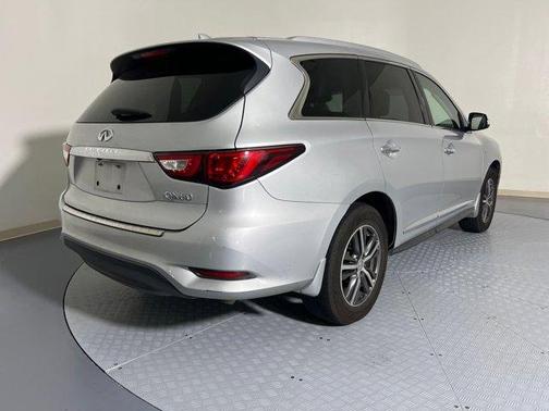 2016 INFINITI QX60 Base