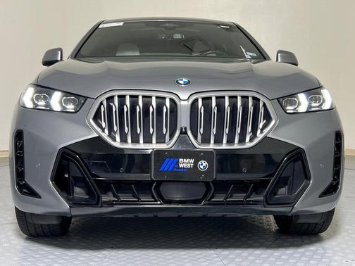 2025 BMW X6 xDrive40i