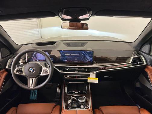 2026 BMW X7 M60i