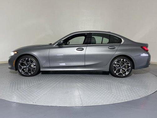 2025 BMW 330 i