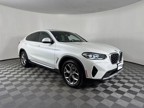 2024 BMW X4 xDrive30i