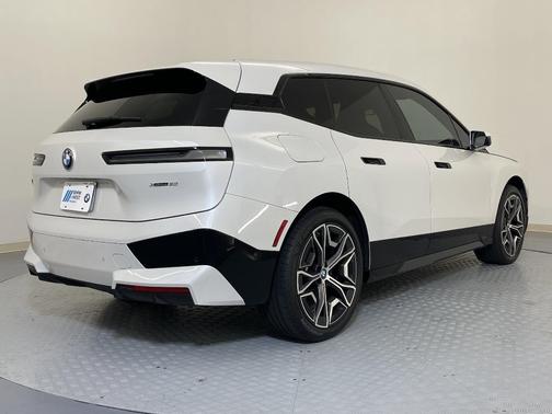 2024 BMW iX xDrive50