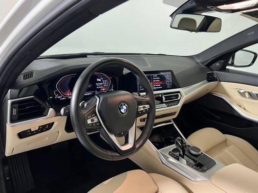2020 BMW 330 i