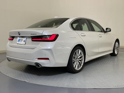 2024 BMW 330 i