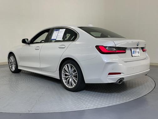 2024 BMW 330 i