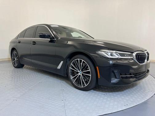 2023 BMW 530 i