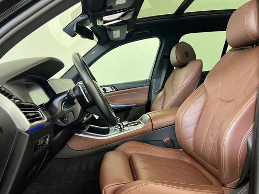 2023 BMW X5 sDrive40i