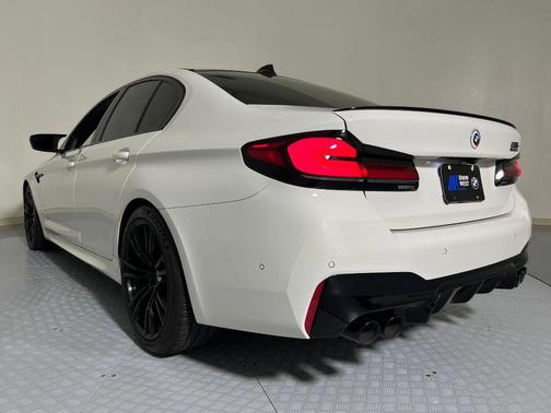 2023 BMW M5 Base