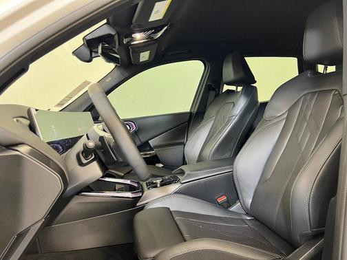 Mineral White Metallic 2026 BMW X3 30 xDrive