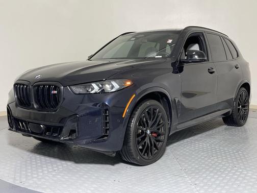 2024 BMW X5 M60i