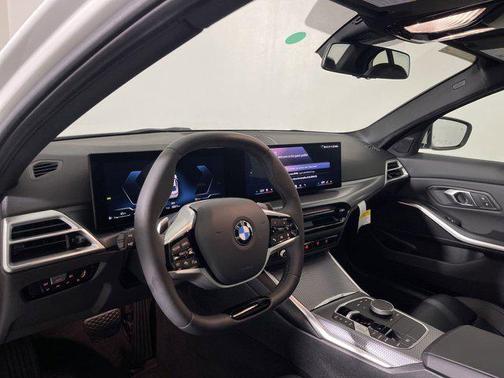 2025 BMW 330 i