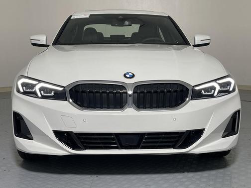 2025 BMW 330 i