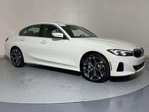 2025 BMW 330 i