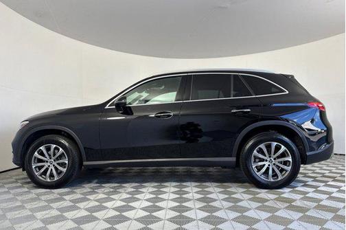 2024 Mercedes-Benz GLC 300 Base