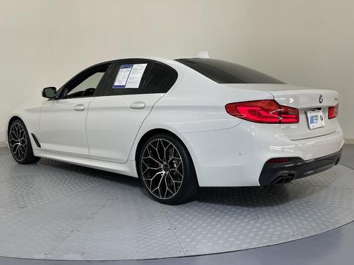 2020 BMW 540 i