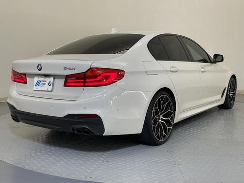 2020 BMW 540 i